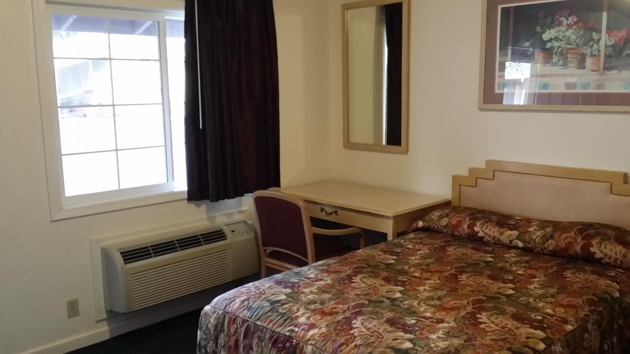 Redwood Inn 윌리츠 외부 사진